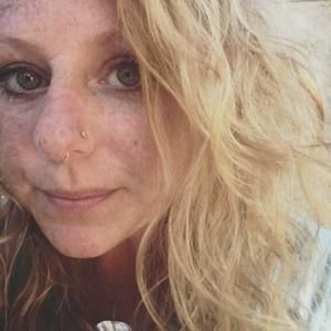 Meet your Posher, Alyssia